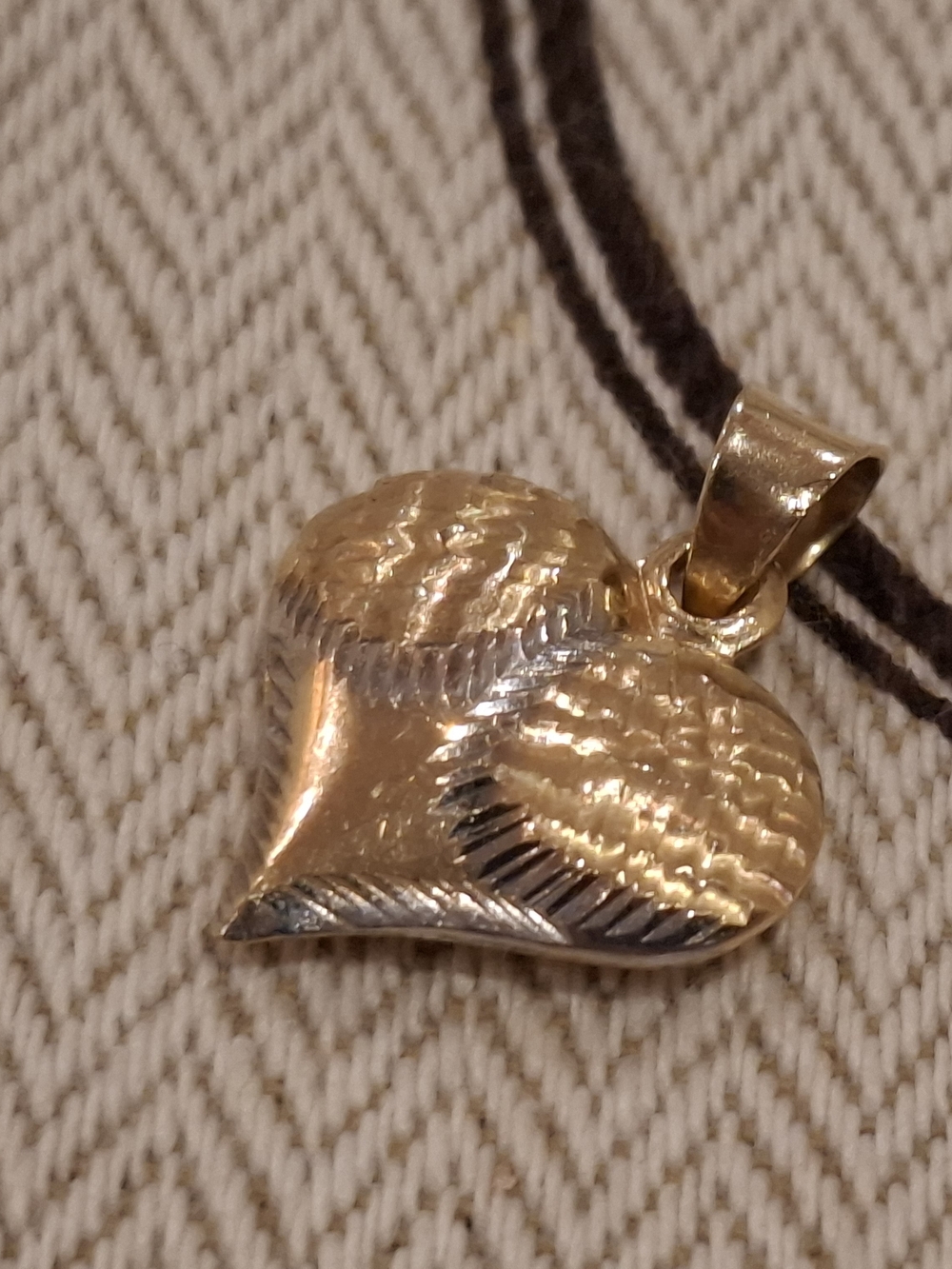 Gold Heart Yellow Pendant